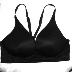 Victoria’s Secret wireless Bra Black 32D